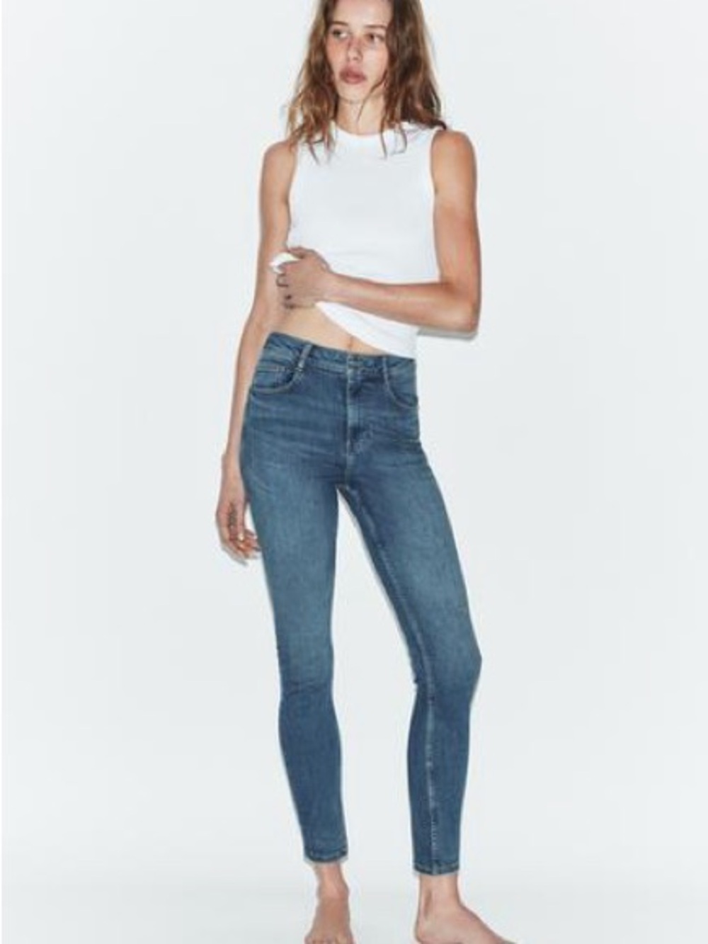 Zara Premium Women's Skinny Jeans in Medium Blue Wash Size 4